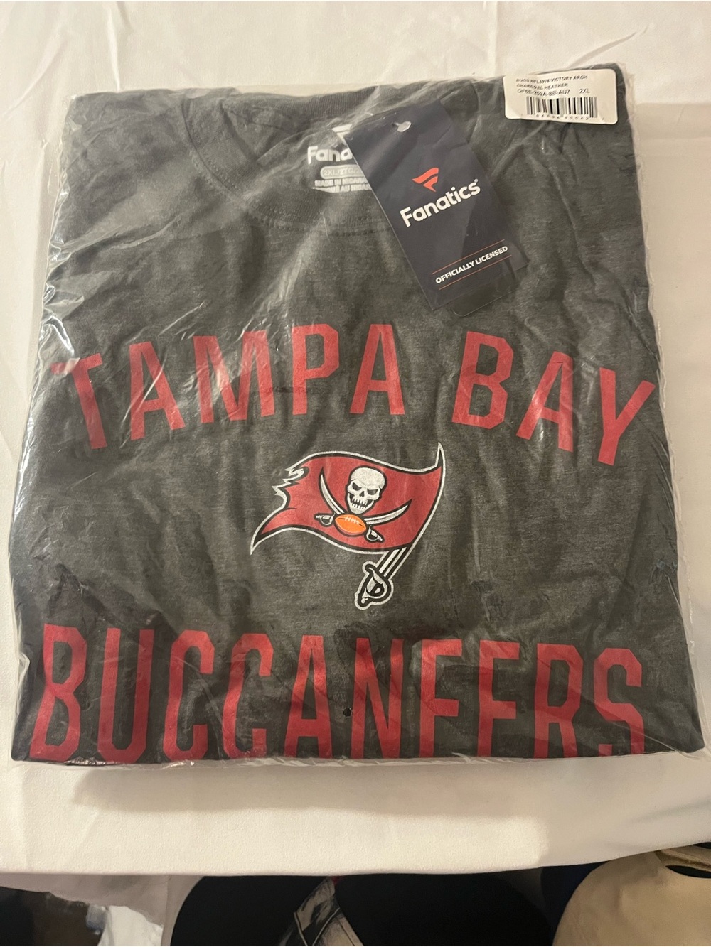 New NFL Tampa Bay Buccaneers Fanatics size 2XL XXL T Shirt